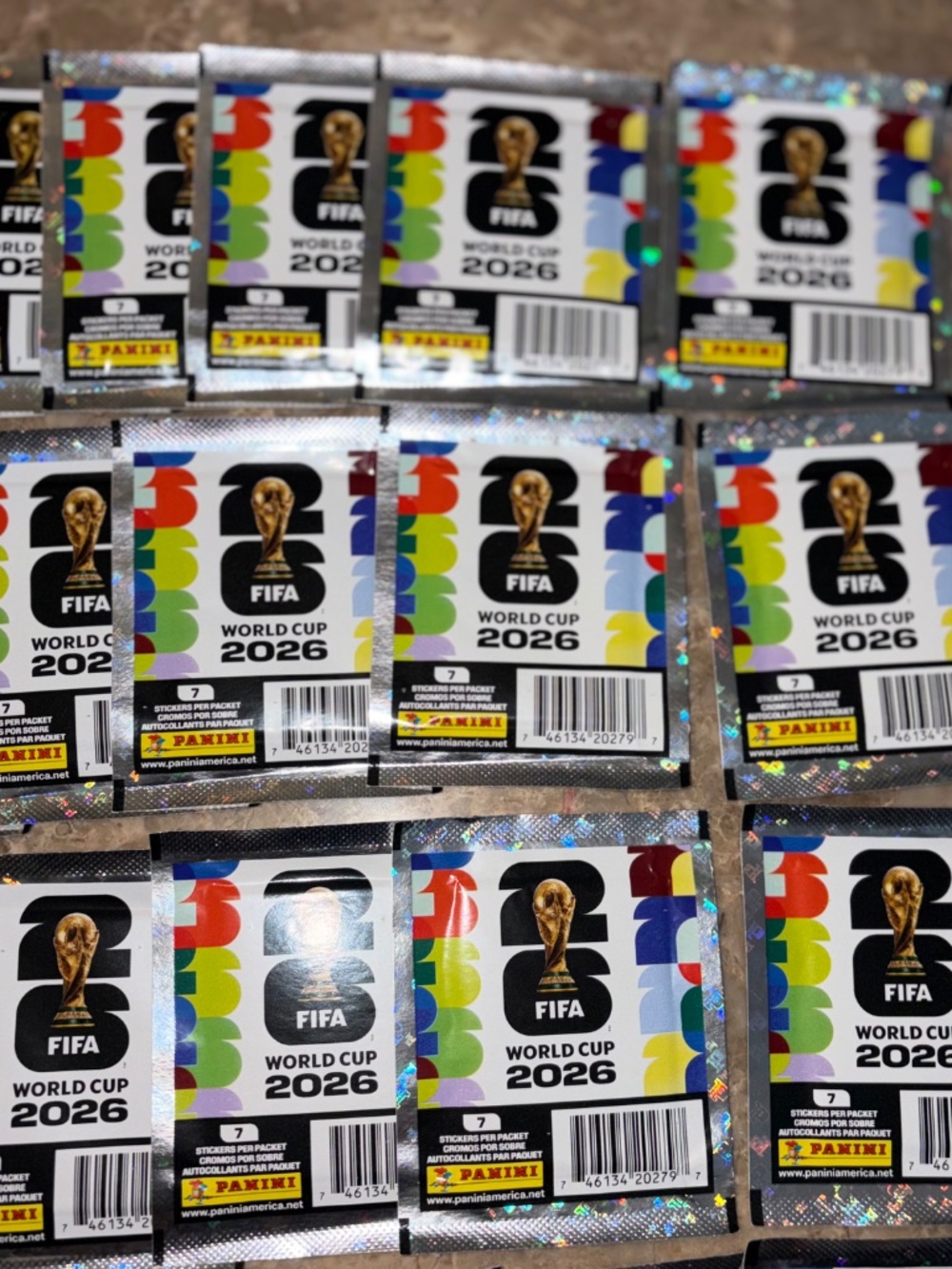 25 Panini FIFA World Cup USA 2026 Sticker Pack Assortment - Picture 3 of 8